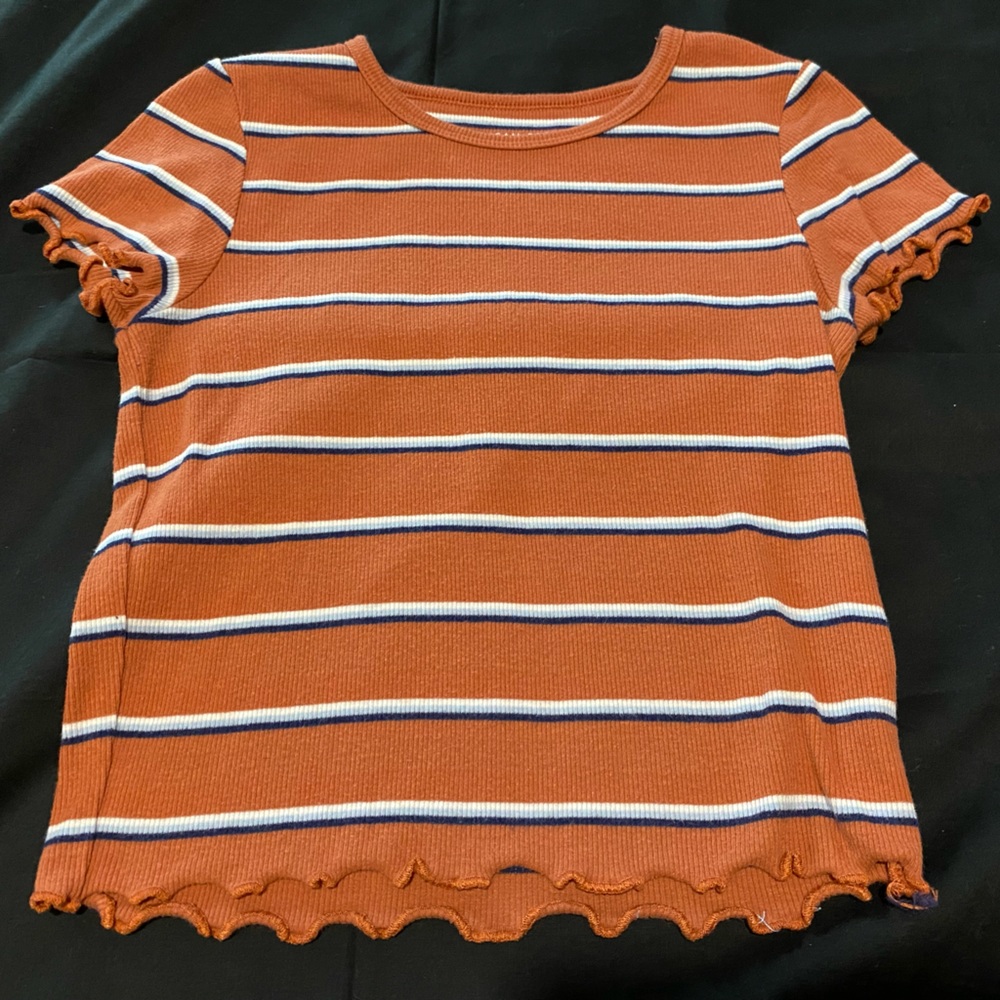 American Eagle - Women’s xs - ruffled tee